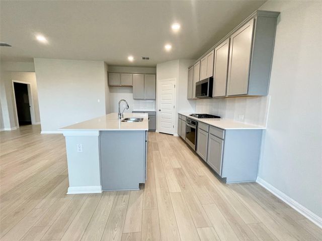 1025 Dog Iron ST, Georgetown, TX 78633