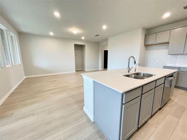 1025 Dog Iron ST, Georgetown, TX 78633