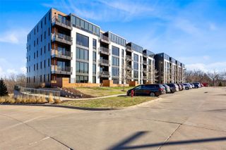 1 University Way 406, Iowa City, IA 52246