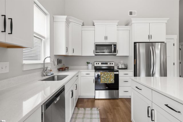 325 Kelby Street, Travelers Rest, SC 29690