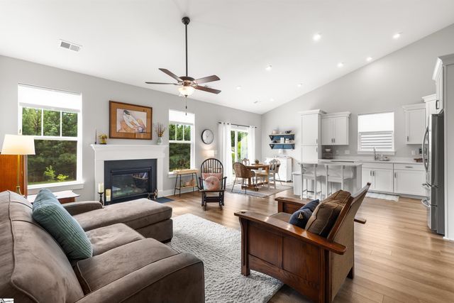 325 Kelby Street, Travelers Rest, SC 29690