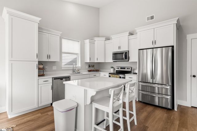 325 Kelby Street, Travelers Rest, SC 29690