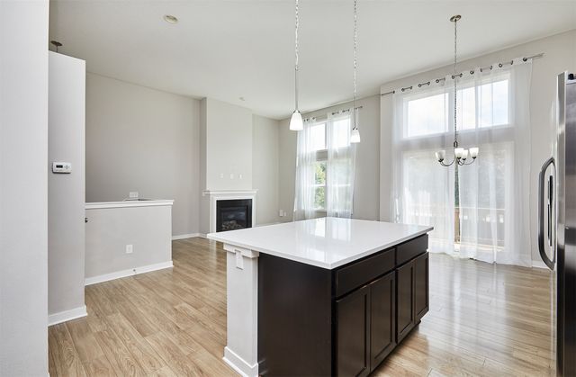 7902 Cottonwood Lane, West Des Moines, IA 50266