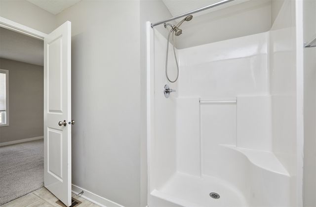 7902 Cottonwood Lane, West Des Moines, IA 50266