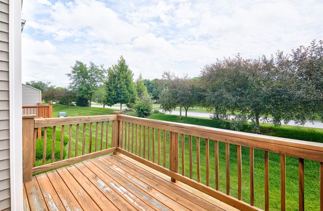 7902 Cottonwood Lane, West Des Moines, IA 50266