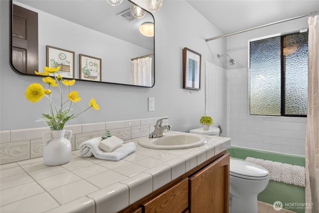 5501 69th Avenue SE, Snohomish, WA 98290