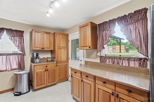 455 W Main Street, Williamsburg, OH 45176