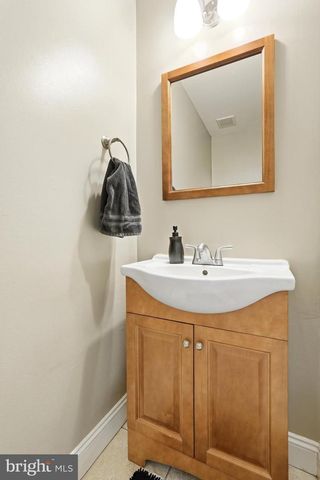 10112 COPELAND DR, Manassas, VA 20109