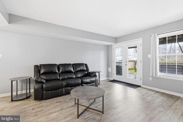 10112 COPELAND DR, Manassas, VA 20109