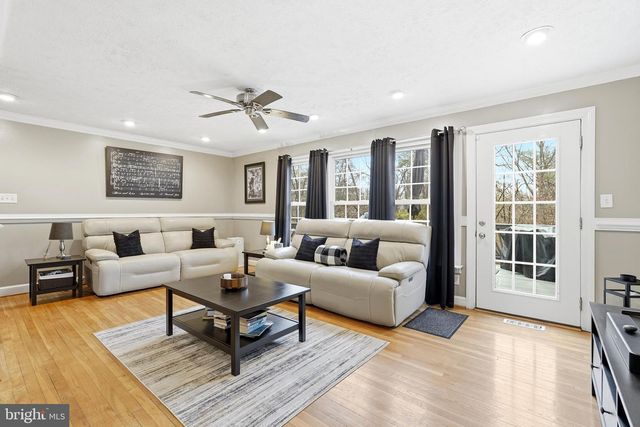 10112 COPELAND DR, Manassas, VA 20109