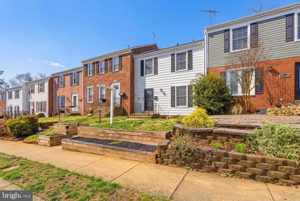 10112 COPELAND DR, Manassas, VA 20109