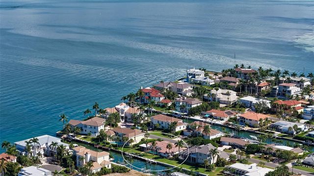 595 BOWSPRIT LANE, Longboat Key, FL 34228