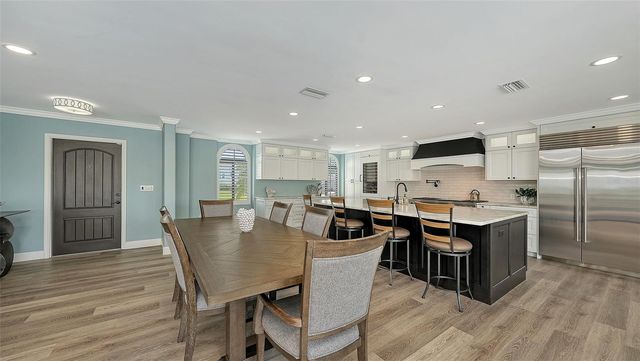 595 BOWSPRIT LANE, Longboat Key, FL 34228