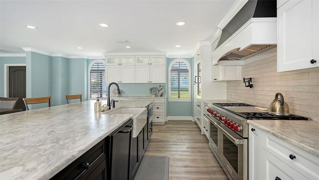 595 BOWSPRIT LANE, Longboat Key, FL 34228