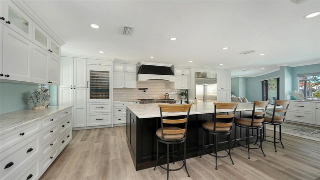 595 BOWSPRIT LANE, Longboat Key, FL 34228