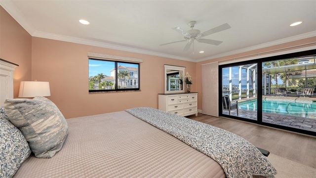 595 BOWSPRIT LANE, Longboat Key, FL 34228
