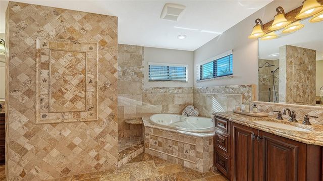 595 BOWSPRIT LANE, Longboat Key, FL 34228