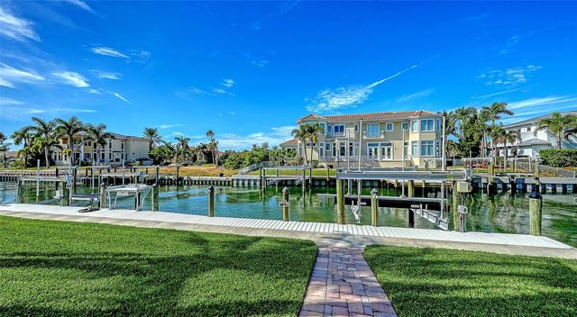 595 BOWSPRIT LANE, Longboat Key, FL 34228