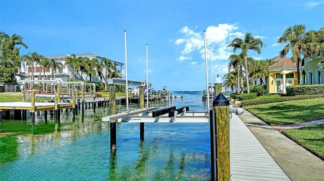 595 BOWSPRIT LANE, Longboat Key, FL 34228