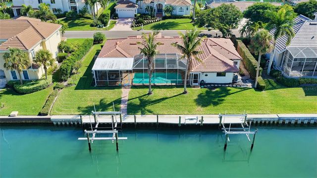 595 BOWSPRIT LANE, Longboat Key, FL 34228