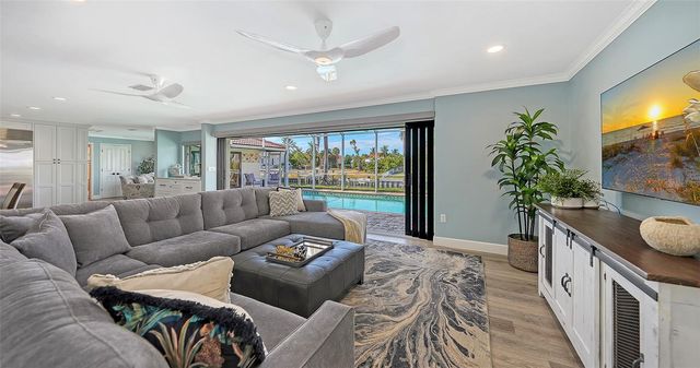 595 BOWSPRIT LANE, Longboat Key, FL 34228