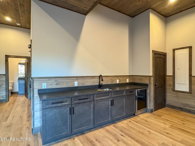 2317 Grey Fox Run, Sevierville, TN 37862