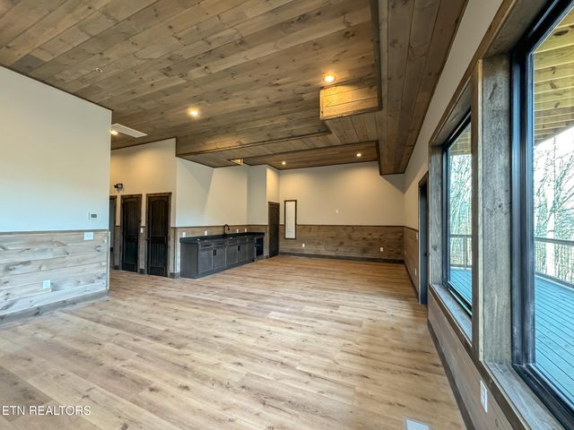 2317 Grey Fox Run, Sevierville, TN 37862