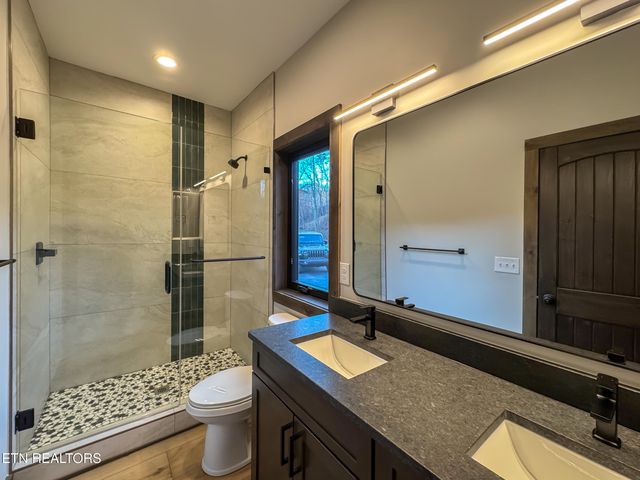 2317 Grey Fox Run, Sevierville, TN 37862