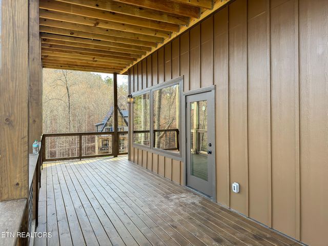 2317 Grey Fox Run, Sevierville, TN 37862