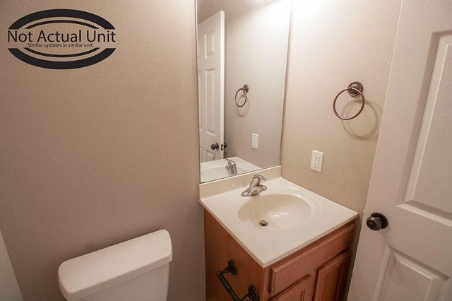 5000 DERBY RIDGE DR 104, Columbia, MO 65202