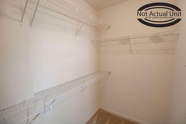 5000 DERBY RIDGE DR 104, Columbia, MO 65202