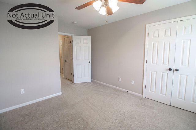 5000 DERBY RIDGE DR 104, Columbia, MO 65202
