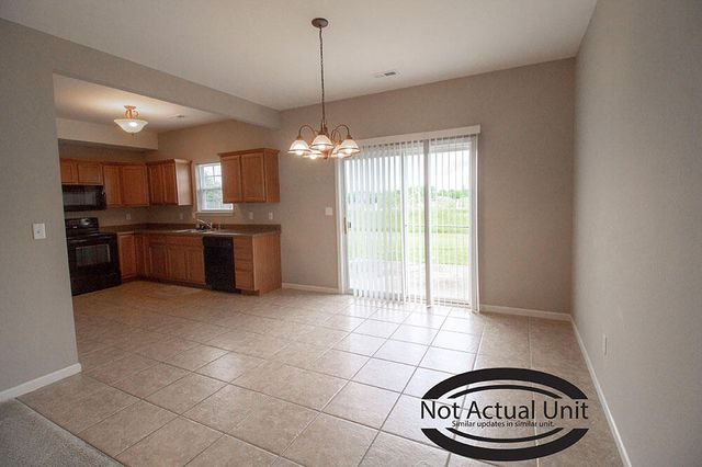 5000 DERBY RIDGE DR 104, Columbia, MO 65202