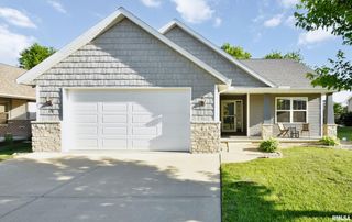 526 COTTONWOOD Circle, East Peoria, IL 61611