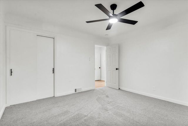 14421 Rosemary Boulevard, Oak Park, MI 48237