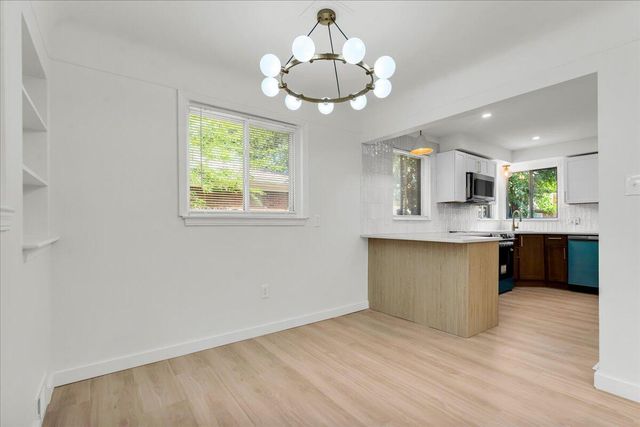 14421 Rosemary Boulevard, Oak Park, MI 48237