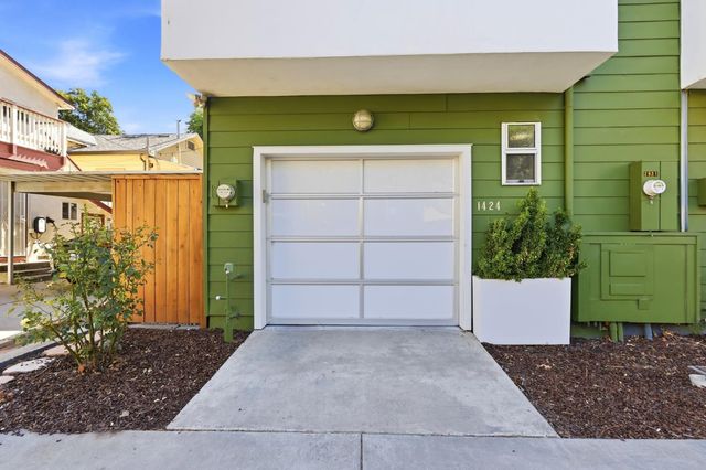 1424 Eggplant Aly, Sacramento, CA 95814