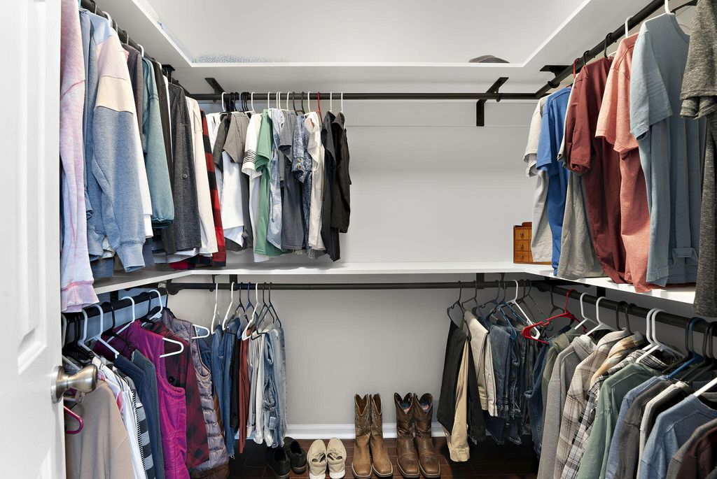 Image 26 of property listing at 1553 Sweet Myrtle Circle, Mount Pleasant, SC 29466