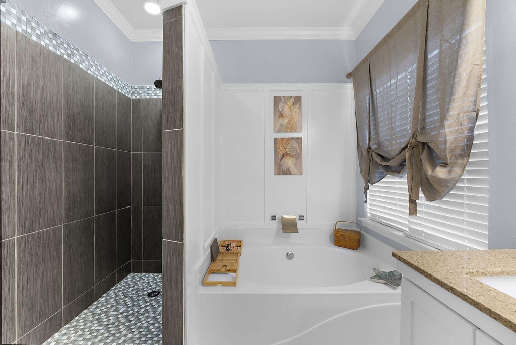 Image 28 of property listing at 1553 Sweet Myrtle Circle, Mount Pleasant, SC 29466