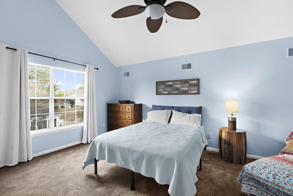 Image 32 of property listing at 1553 Sweet Myrtle Circle, Mount Pleasant, SC 29466