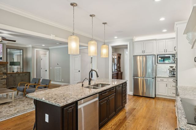 7270 Old Franklin Rd, Fairview, TN 37062