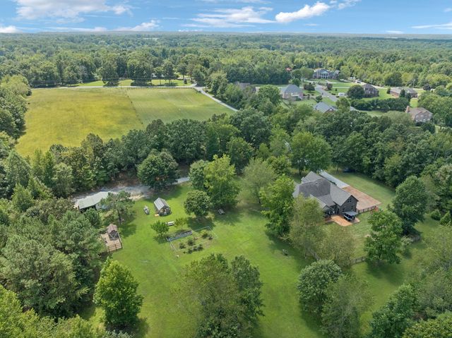 7270 Old Franklin Rd, Fairview, TN 37062