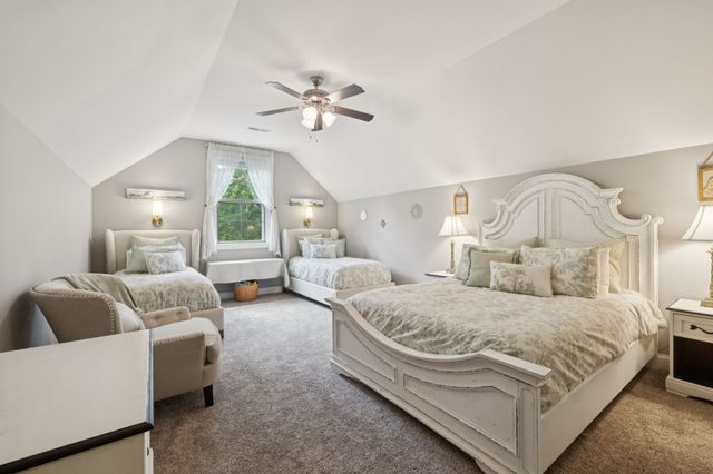 7270 Old Franklin Rd, Fairview, TN 37062