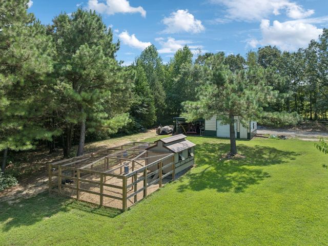 7270 Old Franklin Rd, Fairview, TN 37062