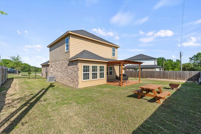140 Egret Circle, East Tawakoni, TX 75472