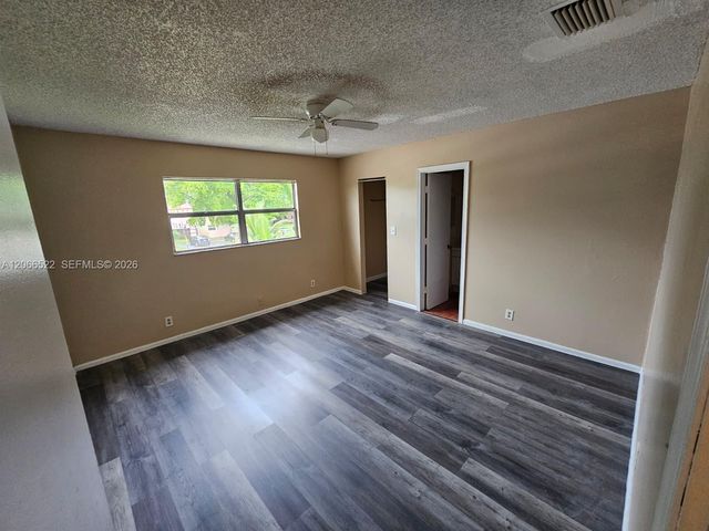 954 SW 74th Avenue, North Lauderdale, FL 33068