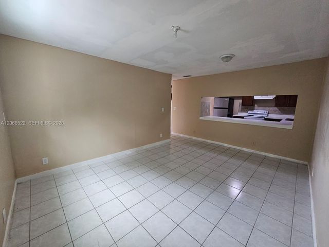 954 SW 74th Avenue, North Lauderdale, FL 33068