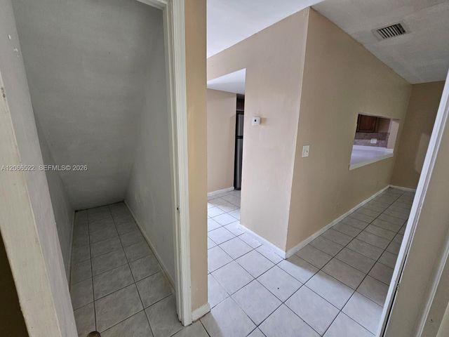 954 SW 74th Avenue, North Lauderdale, FL 33068