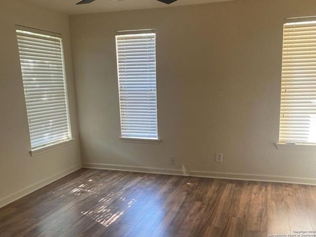 200 Persons, Stockdale, TX 78160