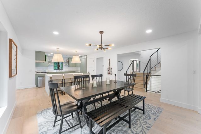 3 Crescent Street, Minnetonka Beach, MN 55391